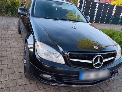 Usata Mercedes 200 136 CV (100 kW) 2008 Nero Station wagon