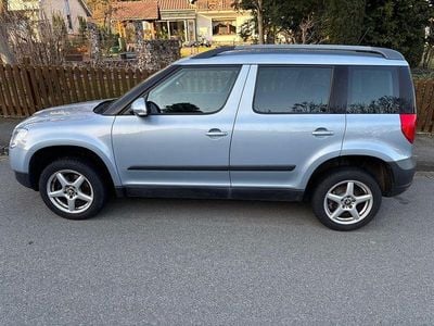 Gebraucht Skoda Yeti Active 105 PS (77 kW) 2010 Blau SUV