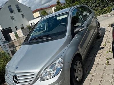 Mercedes B170