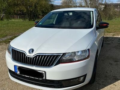 gebraucht Skoda Rapid Spaceback 1.2 TSI 8-fach bereift