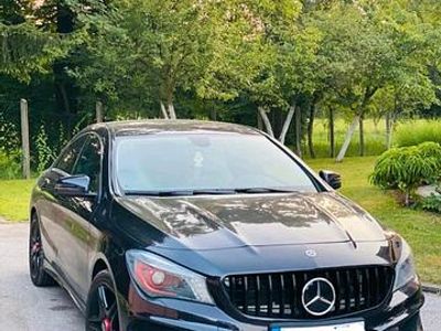 Mercedes CLA200