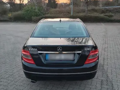 Second-hand Mercedes C220