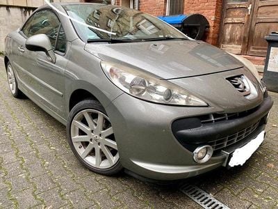Gebraucht Peugeot 207 CC Roland Garros 120 PS (88 kW) 2009 Grau Cabrio