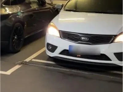 Gebraucht Kia Ceed 90 PS (66 kW) 2012 Weiß Kleinwagen