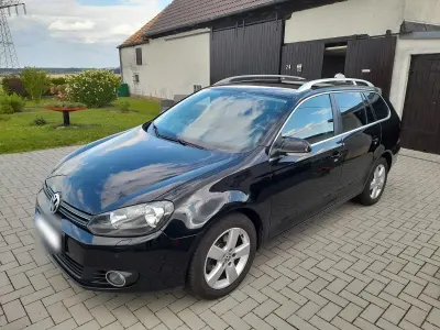 Gebraucht VW Golf VI 105 PS (77 kW) 2011 Schwarz Kombi