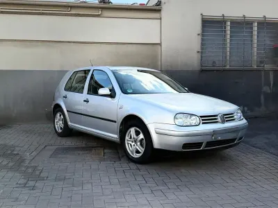 Gebraucht VW Golf IV 115 PS (84 kW) 2000 Silber Kleinwagen