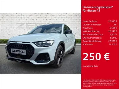 Używany Audi A1 Sport 150 KM (110 kW) 2024 Szary SUV
