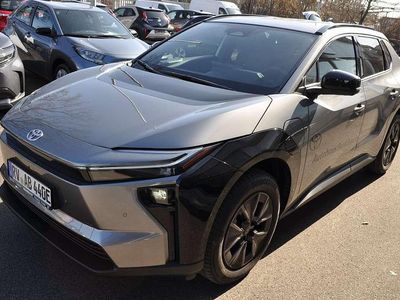 Gebraucht Toyota bZ4X 164 kW (224 PS) 2026 Precious metal SUV