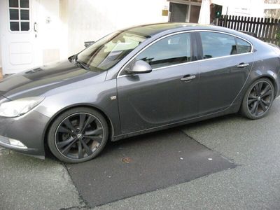 gebraucht Opel Insignia 2,8 V6 Turbo 20Zoll und tiefer