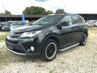 Gebraucht Toyota RAV4 Edition 150 PS (110 kW) 2013 Schwarz SUV