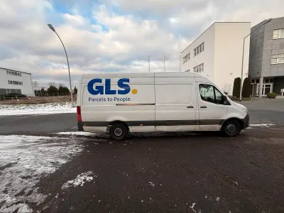 Używany Mercedes Sprinter 163 KM (119 kW) 2020 Biały Van