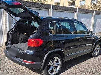 Gebraucht VW Tiguan R-line 150 PS (110 kW) 2013 Schwarz SUV