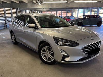 Gebraucht Ford Focus 120 PS (88 kW) 2020 Silber Kombi
