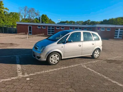 Gebraucht Opel Meriva 90 PS (66 kW) 2006 Silber Van / Kleinbus