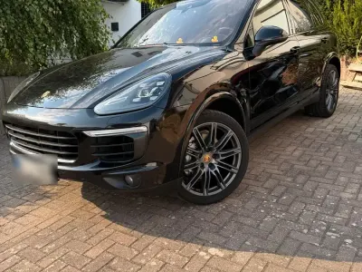 Gebraucht Porsche Cayenne Platinum Edition 430 PS (316 kW) 2017 Schwarz SUV