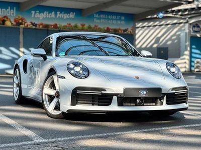 Neu Porsche 911 Turbo S 650 PS (478 kW) 2025 Silber