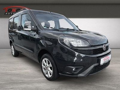 Gebraucht Fiat Doblò Lounge 120 PS (88 kW) 2019 Schwarz Van / Kleinbus