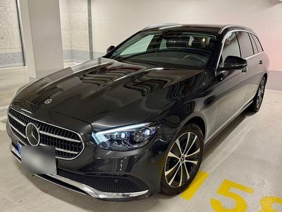 Mercedes E200