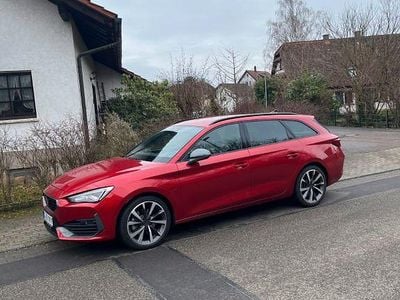 Rot Gebraucht 2023 Cupra Leon Kombi | 24.580 € (Fairer Preis)