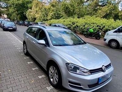 Gebraucht VW Golf VII 105 PS (77 kW) 2014 Silber Kombi