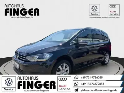 Gebraucht VW Touran Comfortline 150 PS (110 kW) 2016 Schwarz Van / Kleinbus