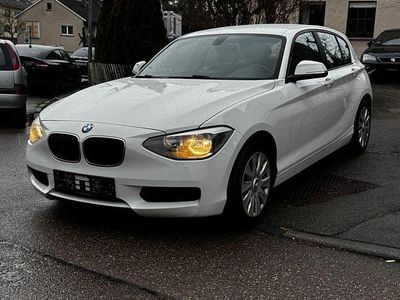 Gebraucht BMW 116 Advantage 116 PS (85 kW) 2013 Weiß Kleinwagen