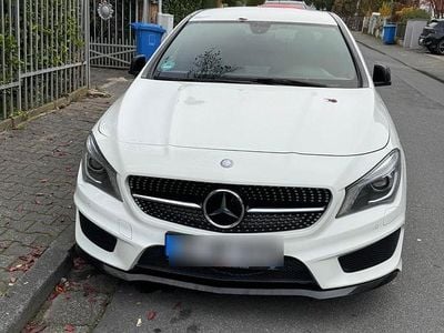Mercedes CLA220