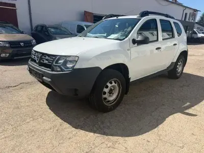 Gebraucht Dacia Duster Ice 90 PS (66 kW) 2015 Weiß SUV