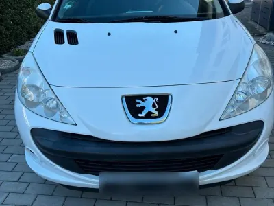 Occasion Peugeot 206 60 PK (44 kW) 2010 Wit Hatchback