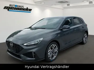 Neu Hyundai i30 N Line 150 PS (110 kW) 2026 Grau Limousine
