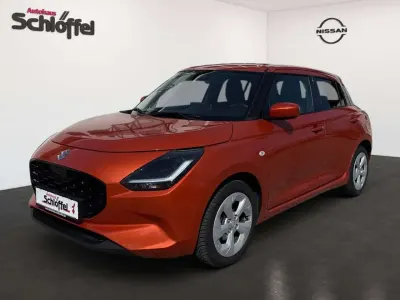 Usata Suzuki Swift Comfort 83 CV (61 kW) 2025 Arancione Utilitaria
