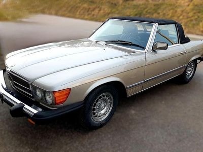 Gebraucht Mercedes SL380 158 PS (116 kW) 1985 Silber Cabrio
