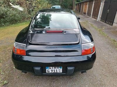 Porsche 911 Carrera