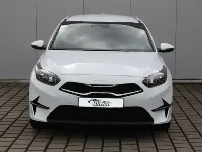 Gebraucht Kia Ceed Sportswagon Style 140 PS (102 kW) 2025 Weiß Kombi