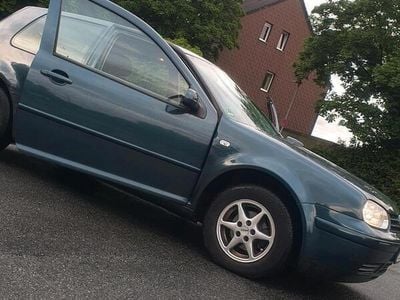 VW Golf IV