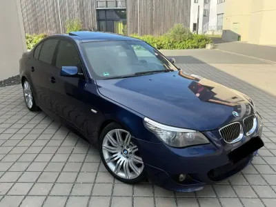 Gebraucht BMW 540 306 PS (225 kW) 2007 Blau Limousine