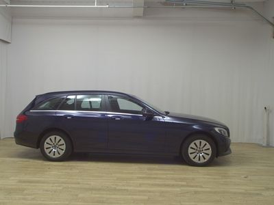 Mercedes C220