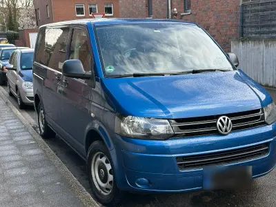 Gebraucht VW Multivan 140 PS (102 kW) 2014 Blau Van / Kleinbus