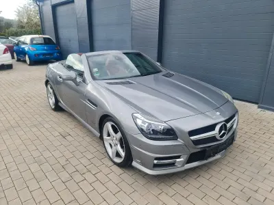 Second-hand Mercedes SLK250 AMG 204 CP (150 kW) 2012 Argintiu Cabrio
