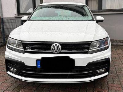 Weiß Gebraucht 2017 VW Tiguan Sound SUV | 21.500 € (Fairer Preis)