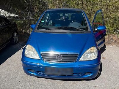 Brugt Mercedes A160 110 HK (80 kW) 2001 Blå Hatchback