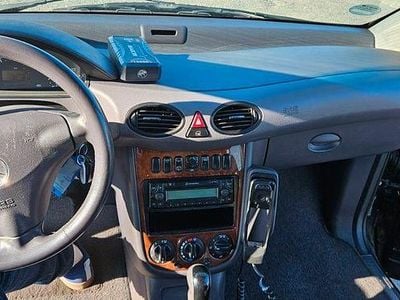 Gebraucht Mercedes A190 125 PS (91 kW) 2002 Schwarz Limousine