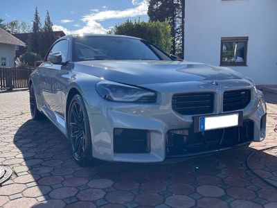 gebraucht BMW M2 Coupé - 2023 grau Carbon - G87 Handschalter