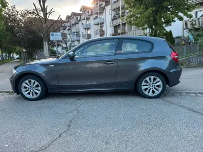 Gebraucht BMW 118 Sport Line 143 PS (105 kW) 2007 Grau Kleinwagen