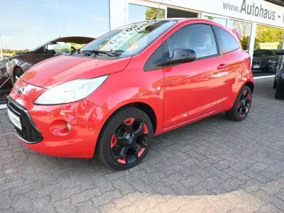 Usata Ford Ka Titanium 69 CV (50 kW) 2015 Rosso Utilitaria