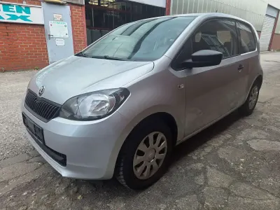 Gebraucht Skoda Citigo Cool Edition 60 PS (44 kW) 2015 Brilliantsilber metallic Kleinwagen
