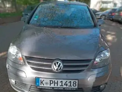Gebraucht VW Golf Plus Cross Comfortline 102 PS (75 kW) 2007 Silber Van / Kleinbus