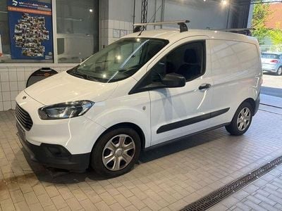 Gebraucht Ford Transit Trend 101 PS (74 kW) 2020 Weiß Van / Kleinbus
