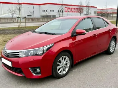 Używany Toyota Corolla Sol 110 KM (80 kW) 2014 Kombi
