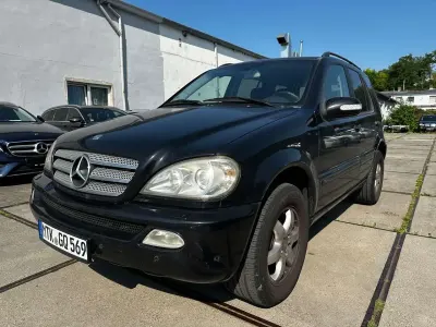 Gebraucht Mercedes ML270 163 PS (119 kW) 2003 Schwarz SUV